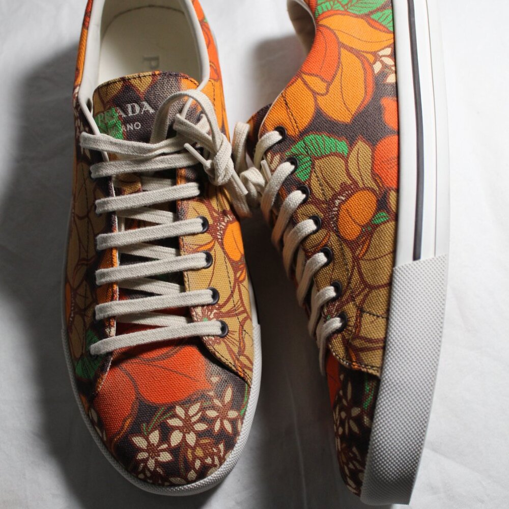 NEW PRADA Lace Up Laced Floral Print Canvas Sneakers Flats Mens 9 Womens 10.5